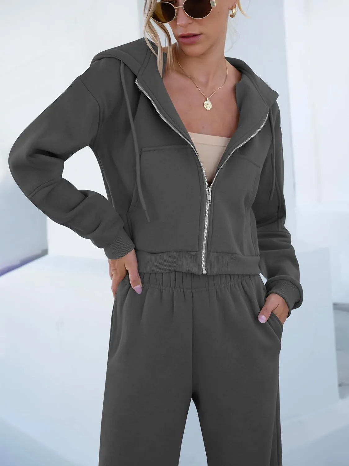 ANRABESS Women 2 Piece Outfits Sweatsuit Zip Up Crop Hoodies SweatPants Lounge Matching Sweat Set 2024 Winter Trendy Clothes
