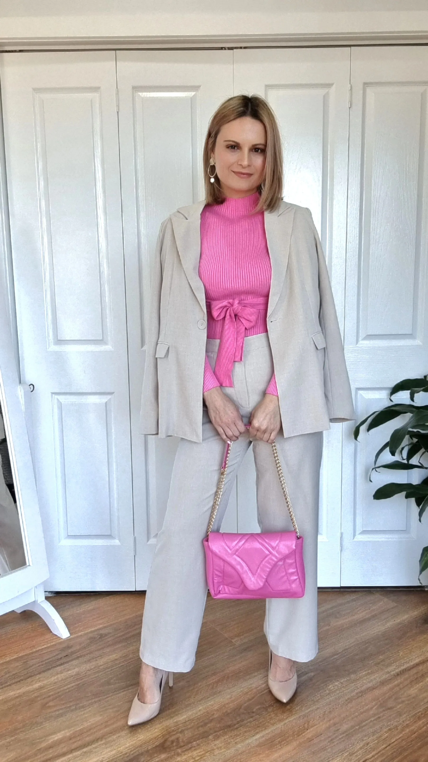 CHIC GAL SUIT SET FREE AU SHIP