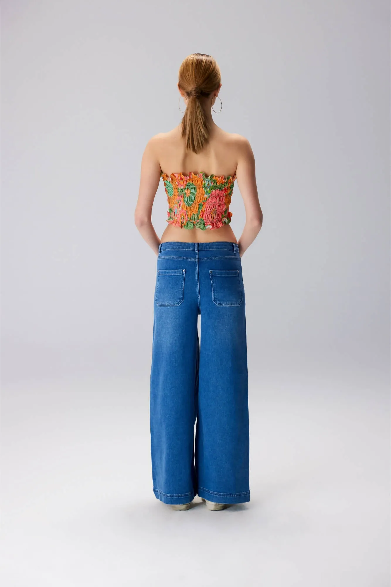 Front Pocket Wide Leg Jeans