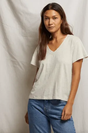 Hendrix Boxy V-neck Tee - Oatmeal