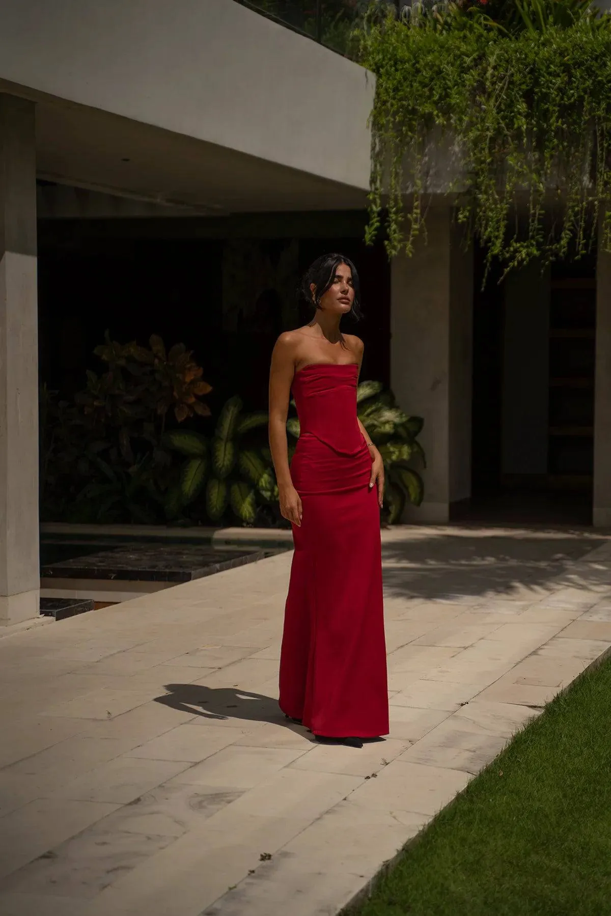 HNTR The Label - Louie Gown in Wine
