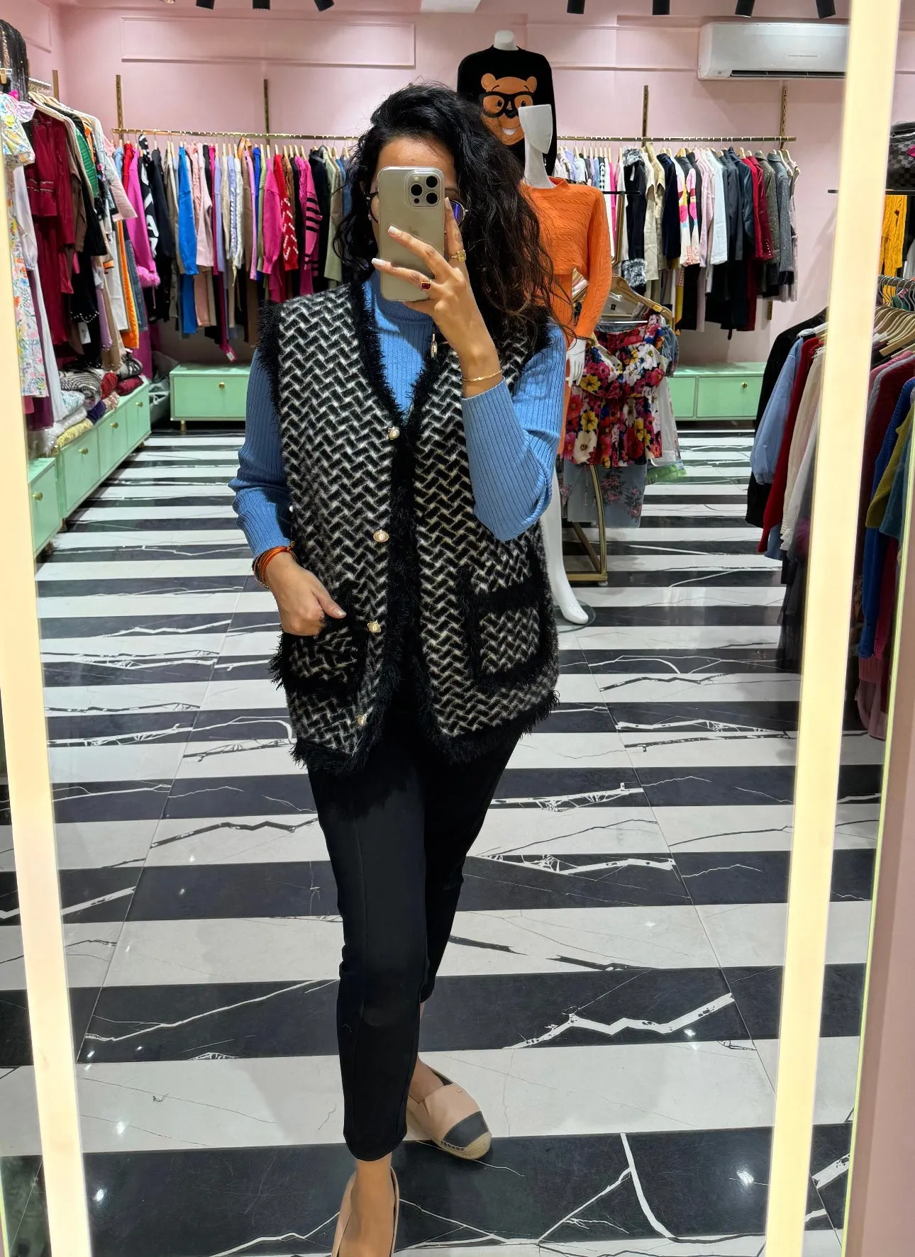 Pankh Woro Soft Wool Sleeveless Jacket Blazer
