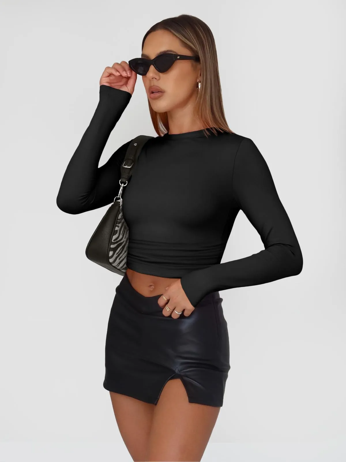 Trendy Queen Long Sleeve Shirts for Women Basic Spring Crop Tops Tees Tight Slim Fit Cute Going Out New Year Outfits Teen Girls Fall Winter Y2k Clothing 2024 Black M
