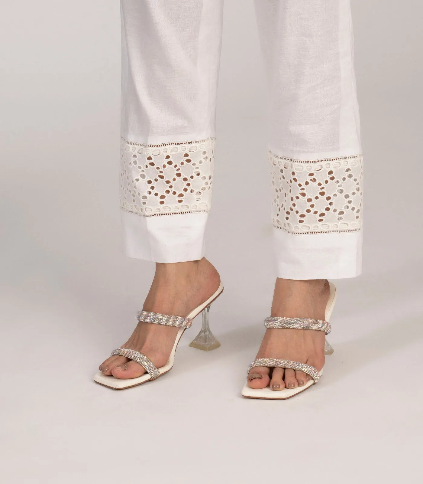White elasticated waist pant
